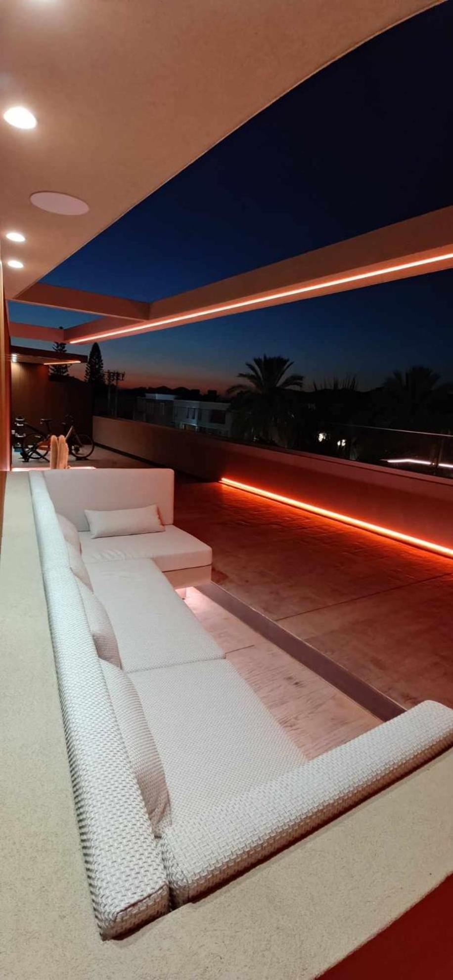 Summertime Signature Suites Agia Marina Dış mekan fotoğraf
