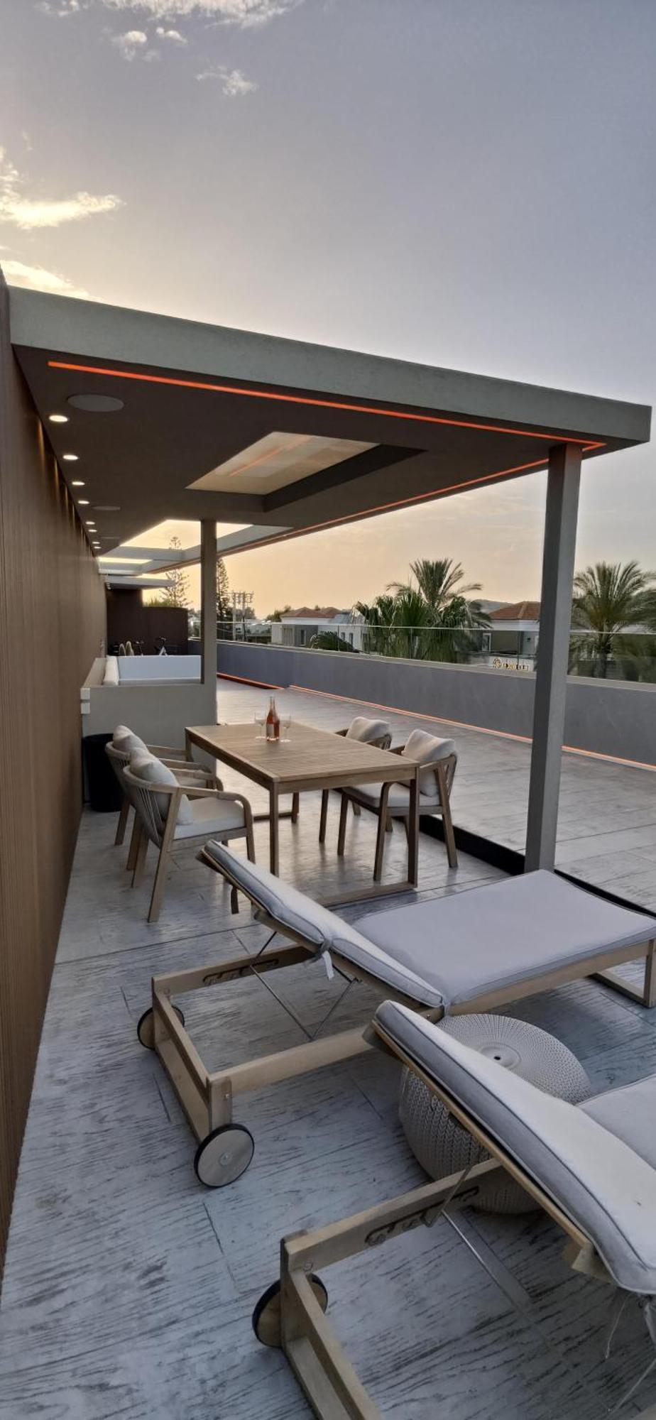 Summertime Signature Suites Agia Marina Dış mekan fotoğraf